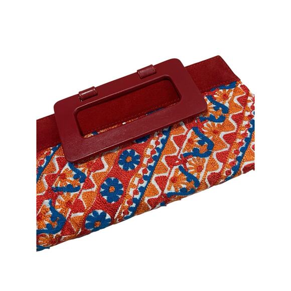 Crewel Embroidered Suede Floral Wood Handle Boho Hippie Art To Wear Clutch Purse - Picture 6 of 8